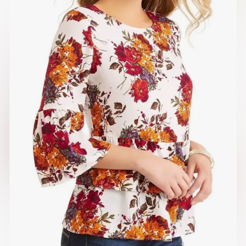 Time & Tru white floral Blouse Size M